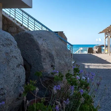 Celeste Junior Suite On The Beach Nea Kydonia  Exterior photo